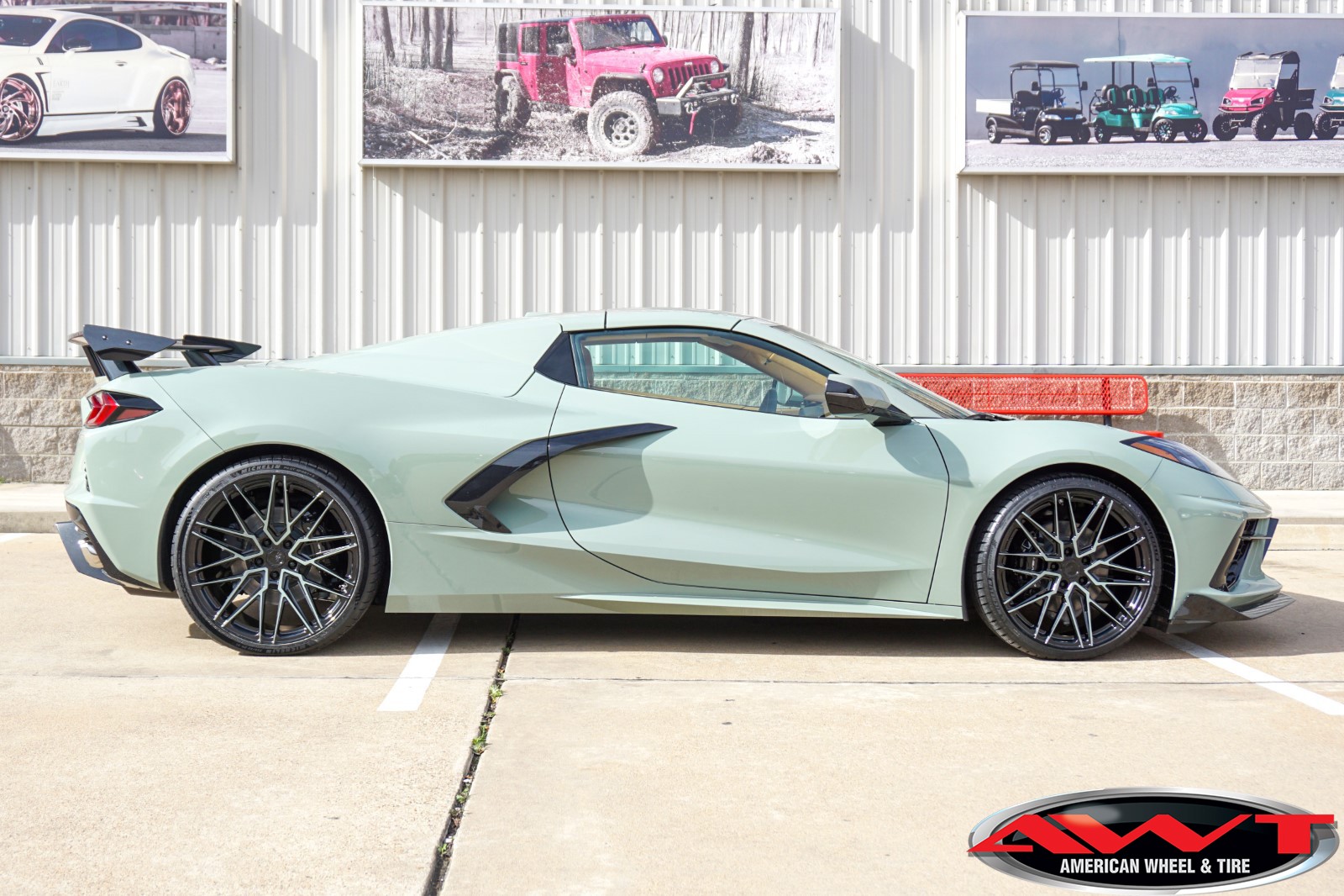 Cacti Green 2024 Chevrolet C8 Corvette